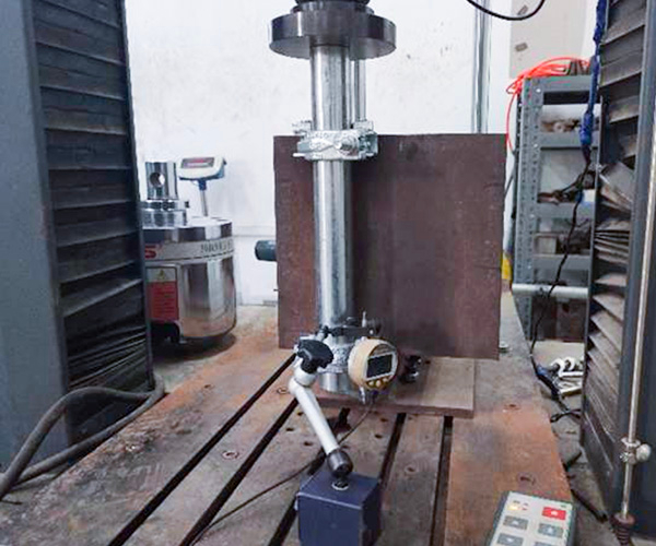  gravlock coupler sa pagsubok (slip test kasama ang tubo)